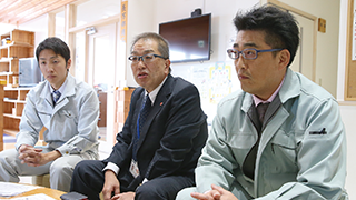 写真(左から)澤田様、對馬様、上野様