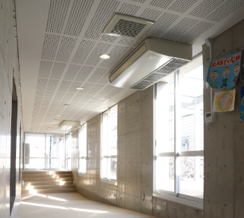 設置写真:室内機(天吊型)