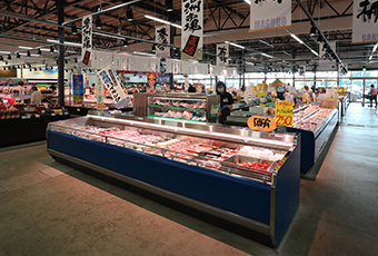 鮮魚売場「古賀商店」 写真