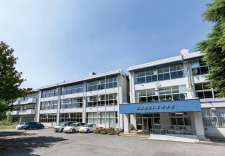 八木中学校