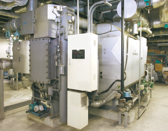 ガス焚二重効用吸収冷温水機　CUW-400CG