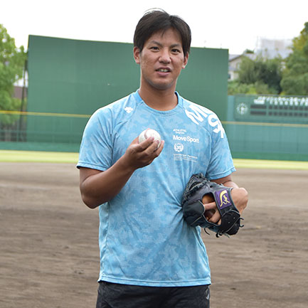 與座選手