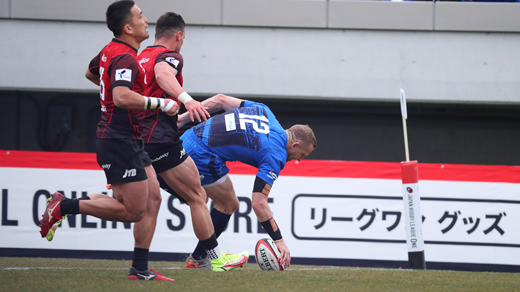 パークス選手トライ