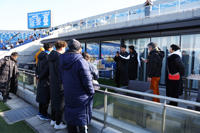 キャップラガーズテラス席のイメージ(1階テラス 前方椅子席)