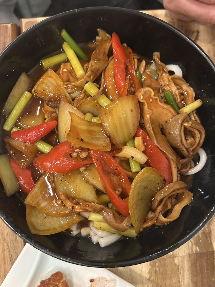 画像:謎麺